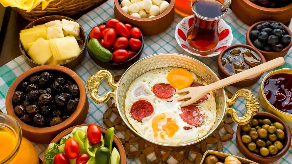 انواع صبحانه ایرانی