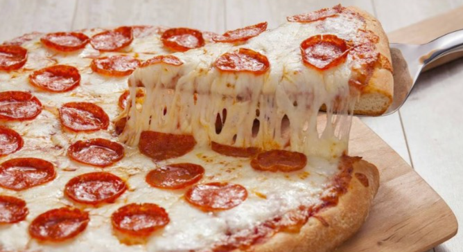 فوت و فن کش آمدن پنیر پیتزا به روش خانگی