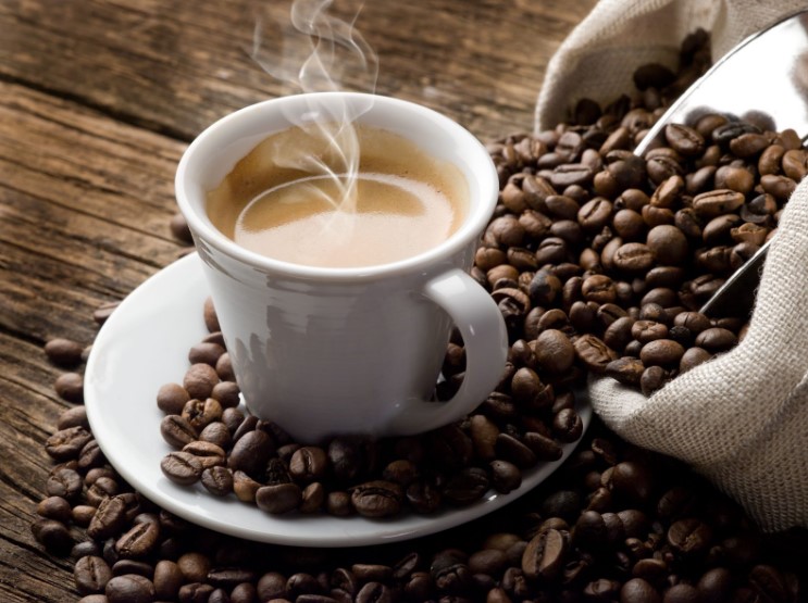 چرا ترکیب شیر و قهوه پرطرفدار است